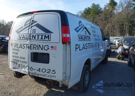 2016 Chevrolet Express G2500 Work Van z USA, uszkodzony, nr VIN 1GCWGAFF3G12420